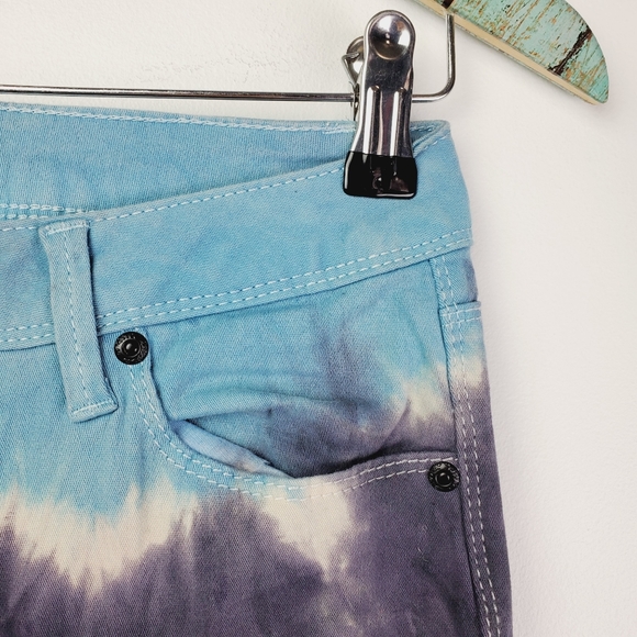 Revolution by Revolt Skinny Tie Dye Pants Sz 5 NWT - Picture 3 of 9